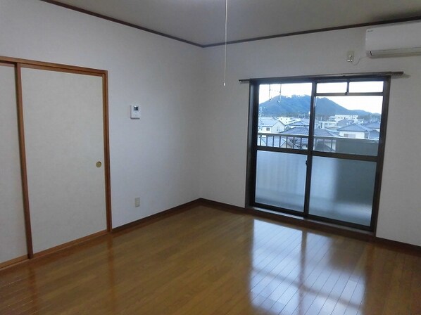 ログマン太田の物件内観写真